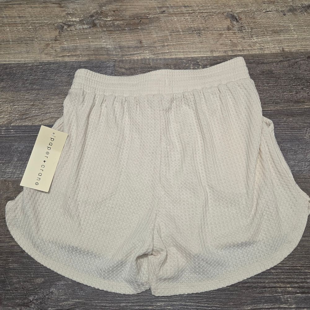Paper Crane NEW NWT Elastic Waist Waffle Knit Shorts - Picture 6 of 7